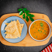 Load image into Gallery viewer, Dahl with Turmeric Rice &amp; Garlic Naan
